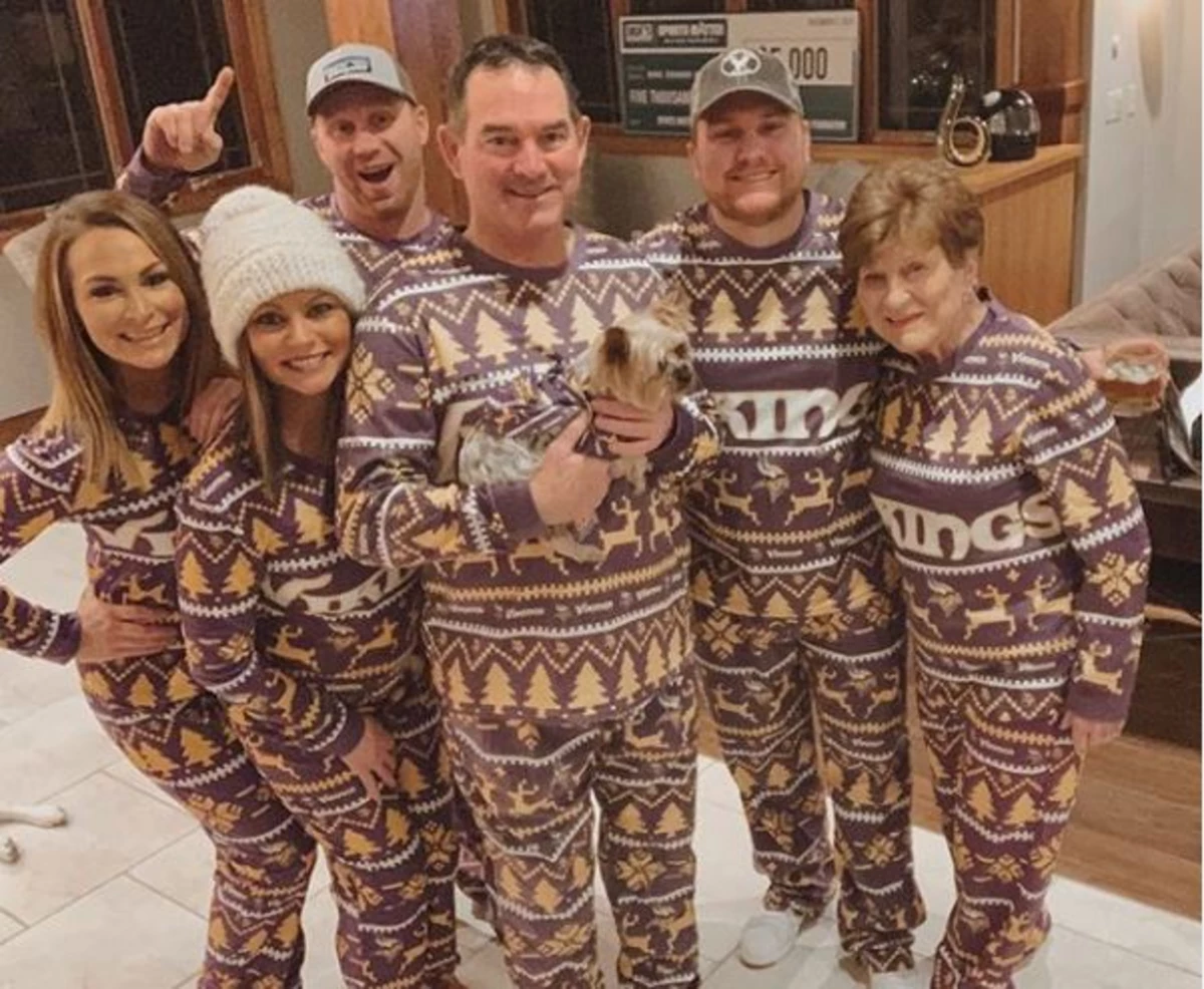 Vikings Coach Mike Zimmer Rocks Matching Team PJ's with Family