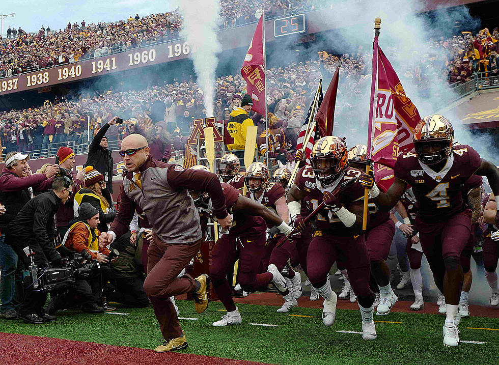 Gopher Football Team Begin Training Camp