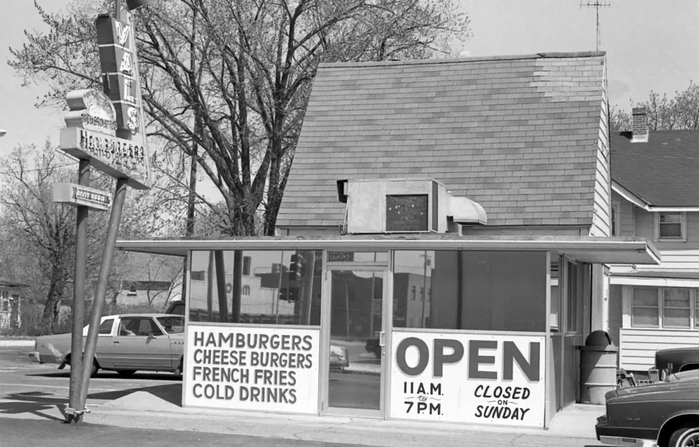 Val’s in St. Cloud Looks Virtually Unchanged from This 1987 Photo