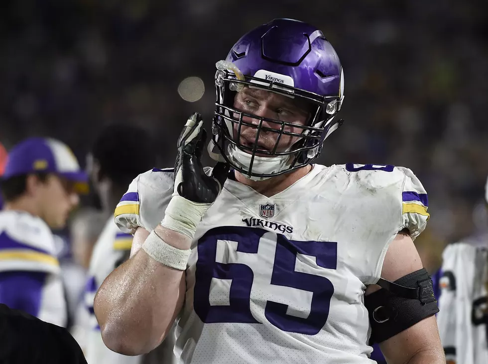 Vikings Continue Offensive Line Shuffle; Elflein on Right Side
