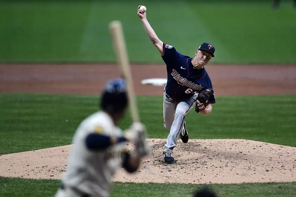 Twins Let Lead Slip Away, Fall 6-4 in Milwaukee