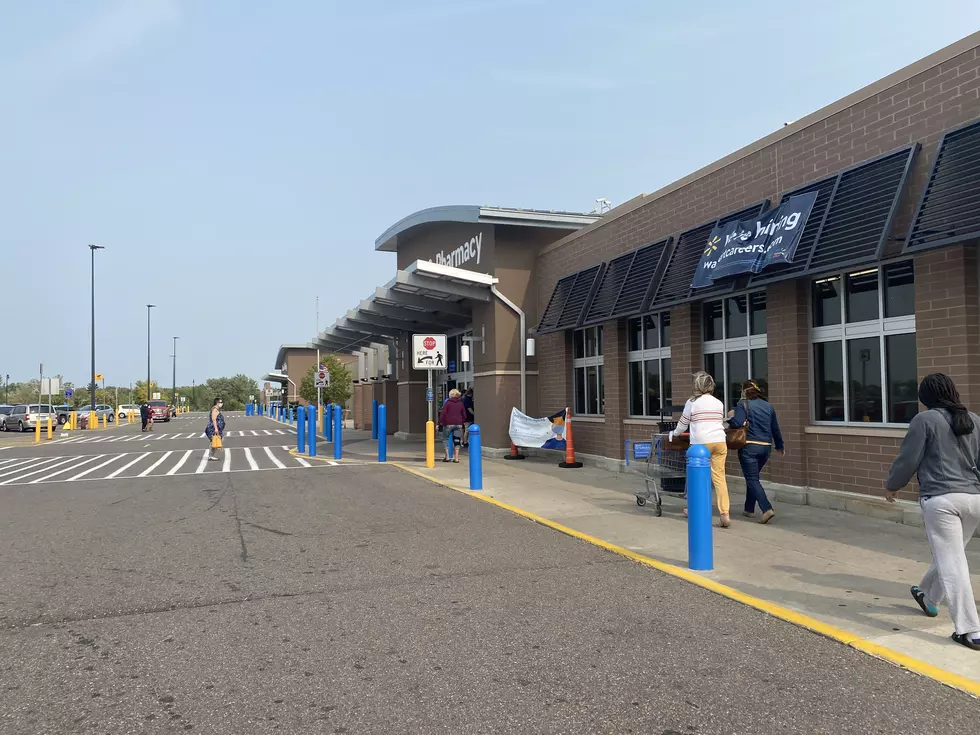 Sartell Walmart Takes Down COVID-Related Single Entrance Setup