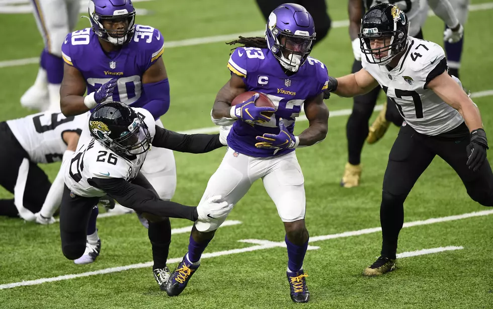 Top Chef: As Vikings Chase Playoffs, Cook as Busy as Ever