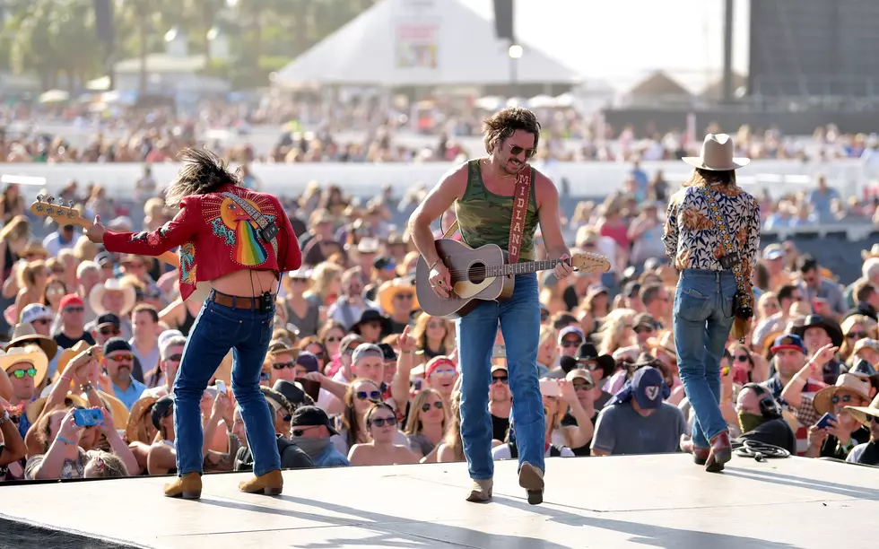 THINK SUMMER: Moondance Jammin&#8217; Country Fest 2021 Lineup