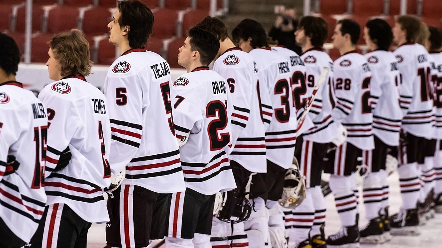 St. Cloud State Plays for Its First National Hockey Title Tonight