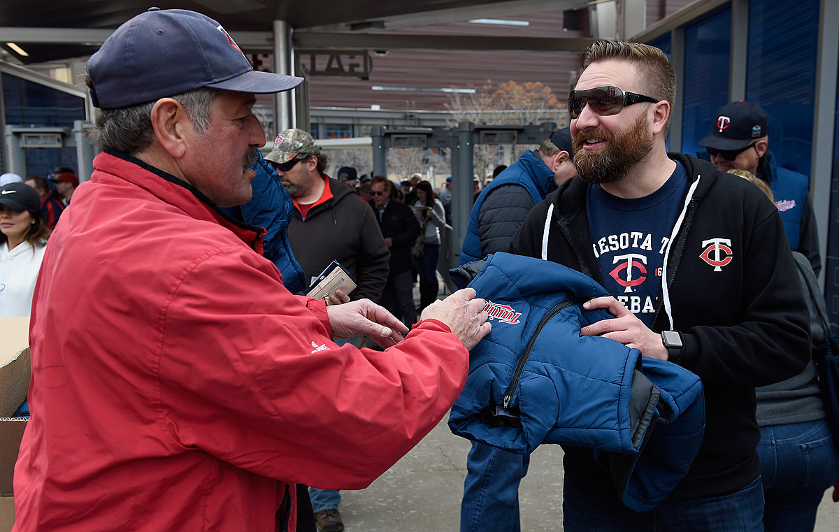 Minnesota Twins promotions 2023: Here's every giveaway and how to get  tickets