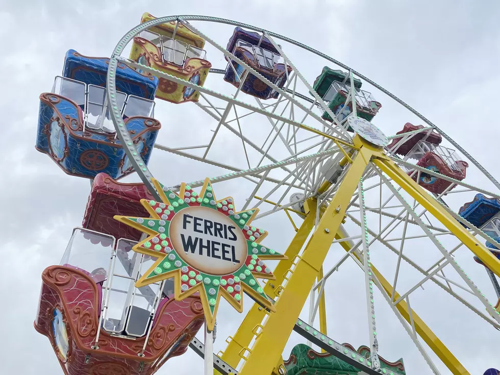 A Carnival Has Taken Over the Crossroads Mall Parking Lot in St. Cloud