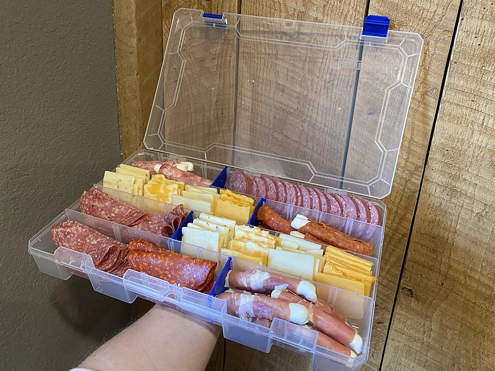 Hitting the Lake this Summer? Bring a &#8220;Snackle Box&#8221;