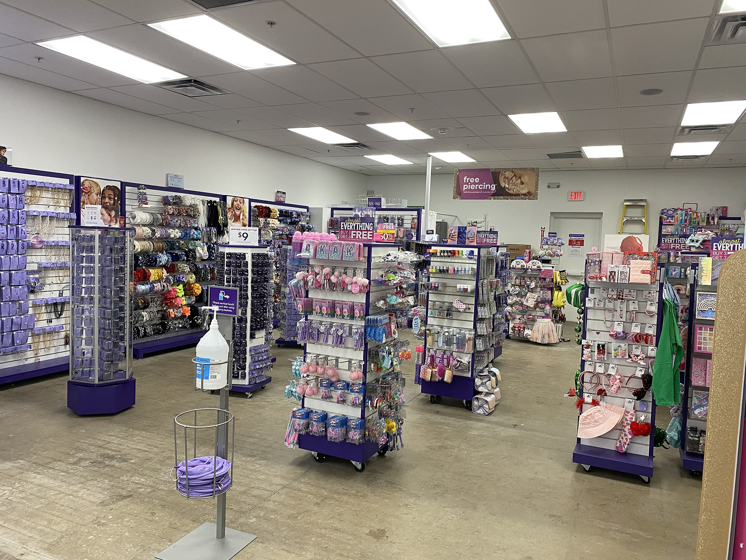 Claire's mall location closed permanently, spot in Walmart on KY 54 still  open - The Owensboro Times