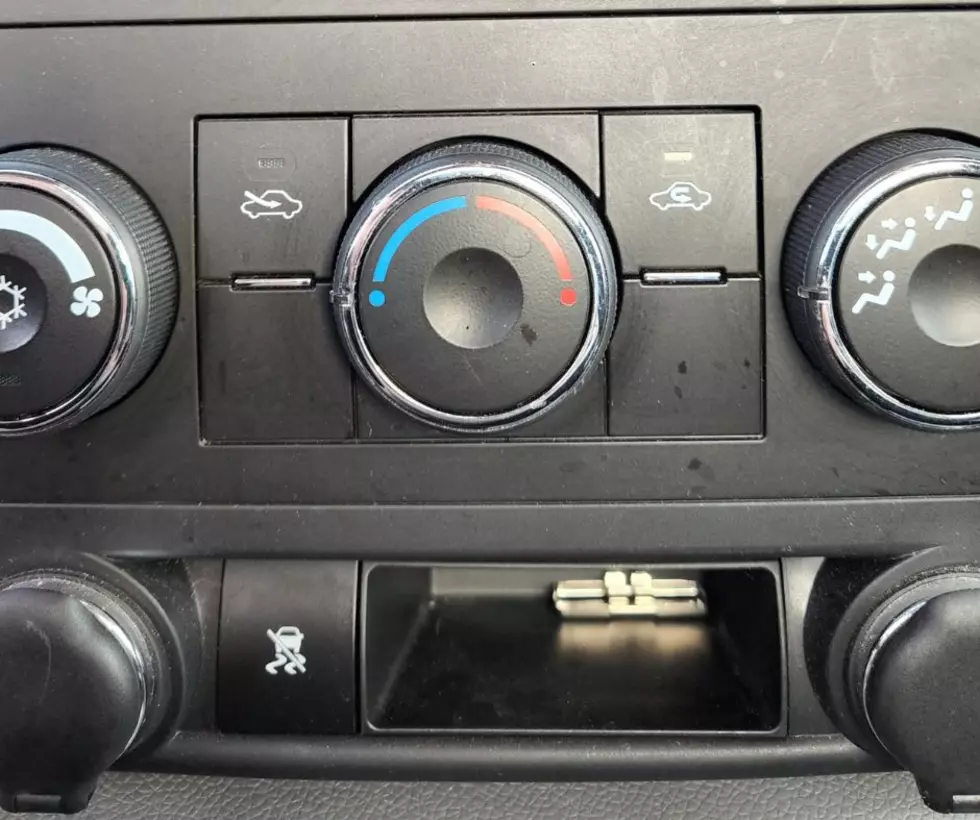 Could Using This Overlooked Button In Your Car Save You Gas This Summer?