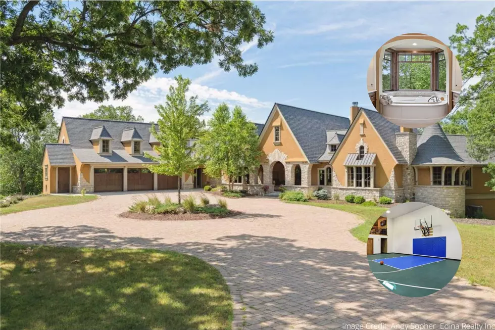 For Sale ‘Mansion’ With Private Lake Is Less Than 30 Miles From Saint Cloud
