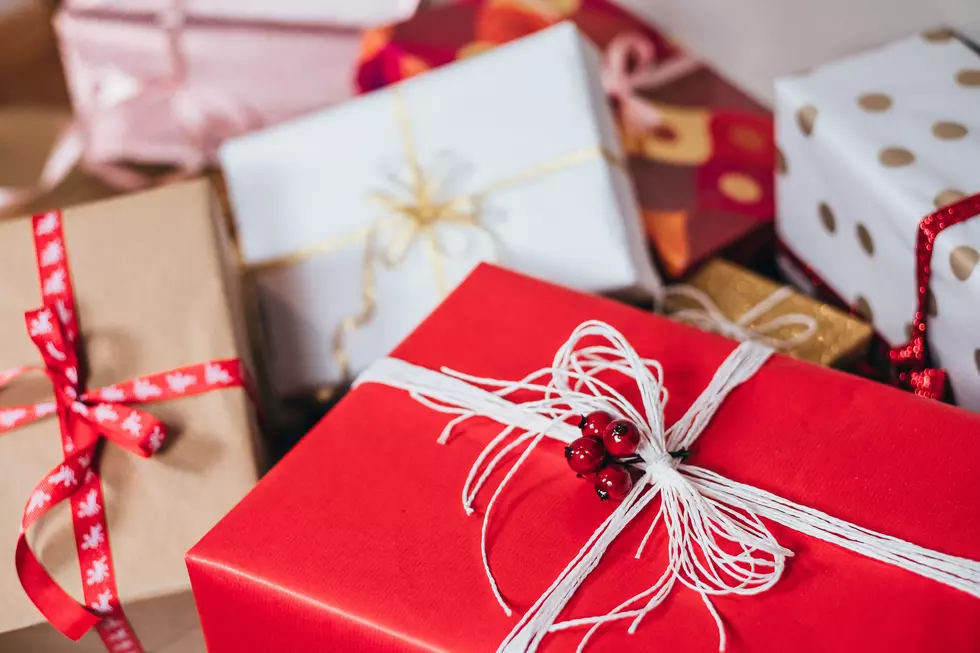 Are You Buying ‘Used Gifts’ This Holiday Season? Survey Shows Minnesotans Say YES
