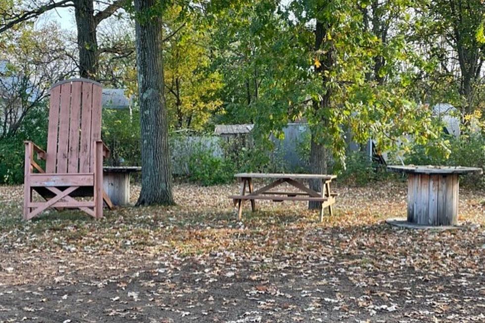 Delicious Roadside Stop? I Found This Hidden Gem In Ogilvie!