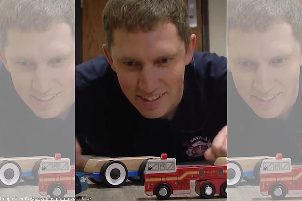 Twin Cities Fire Department Recreates This Epic 90s Holiday Movie