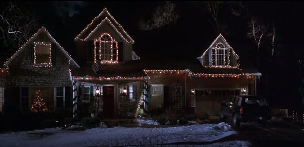 The MN Home From 'Jingle All The Way' Looks Very Different Now