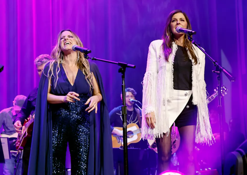 Minnesota’s Caitlyn Smith Intimate Concert Reveals Nashville’s Best-kept Secret