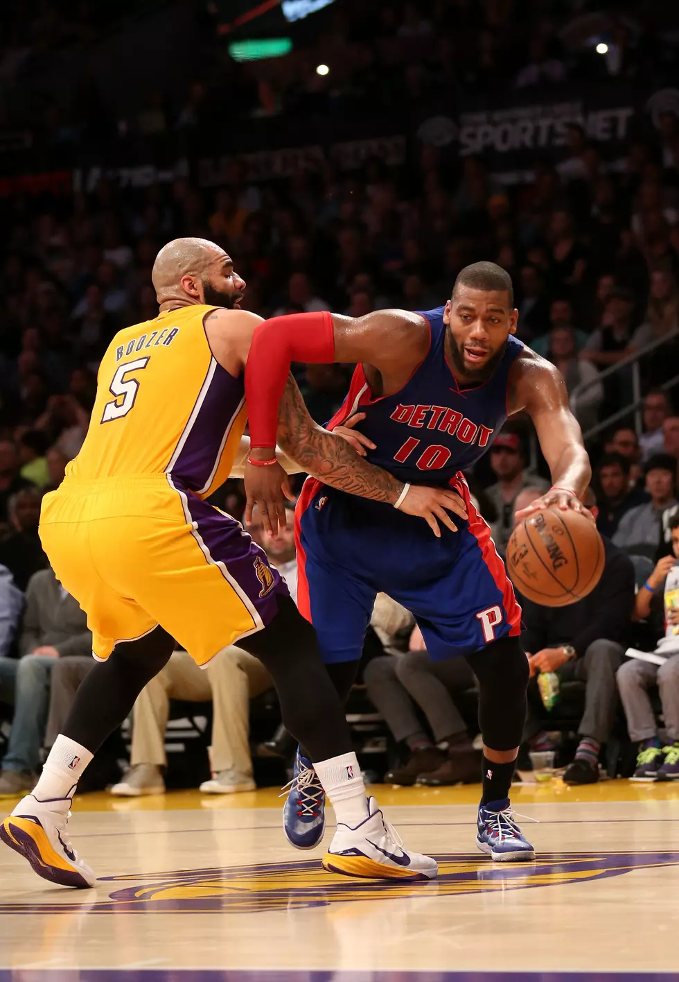 Sports: Pistons Lose 7th Straight