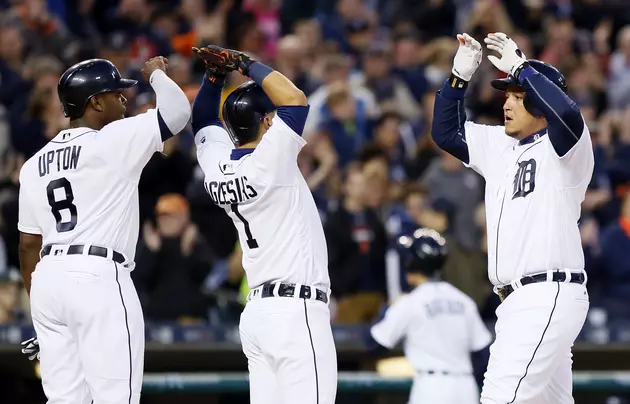 Sports: Cabrera Goes 4-4 with two home Runs in Tigers&#8217; win