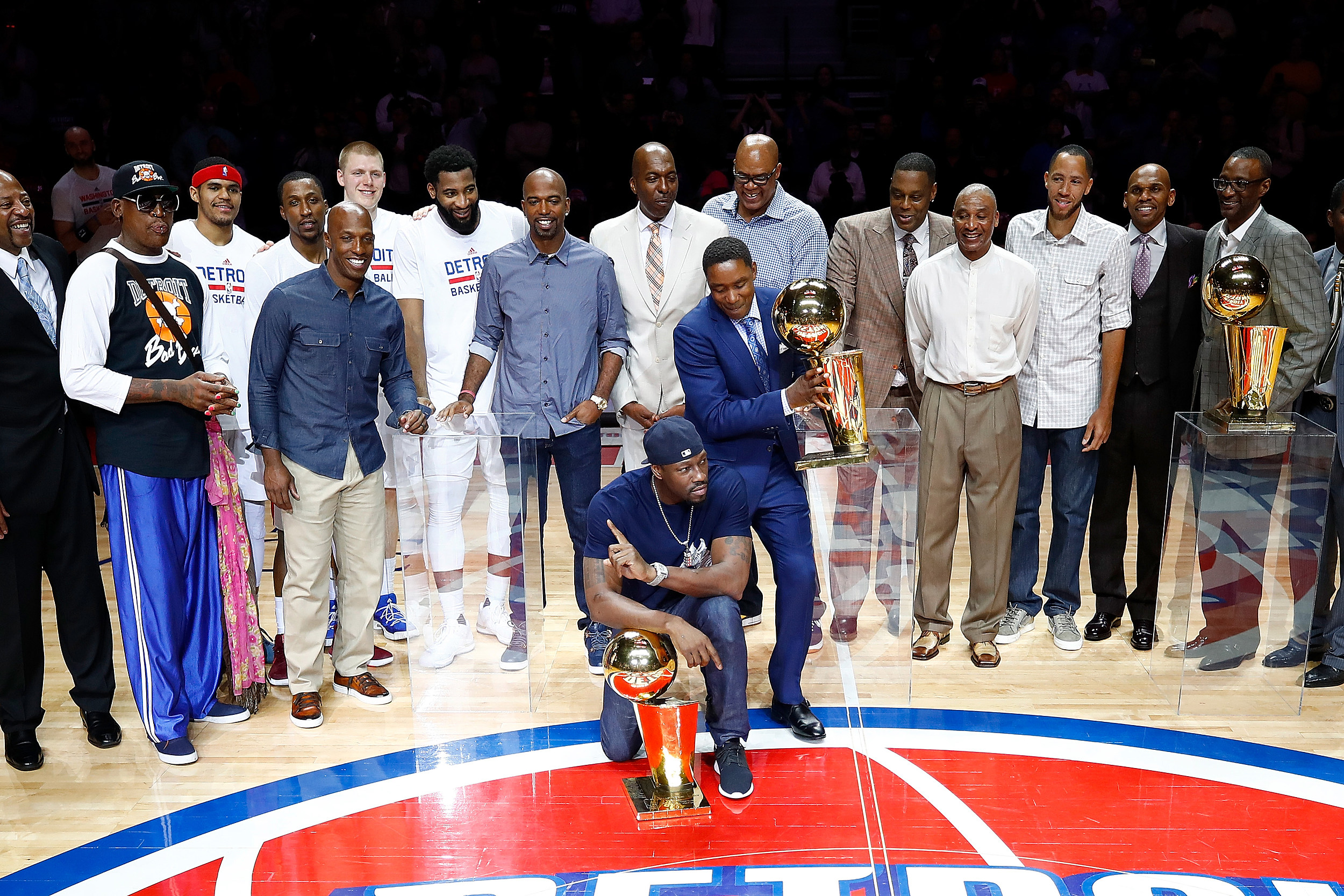 Sports Pistons Lose Final Palace Game, 105101.