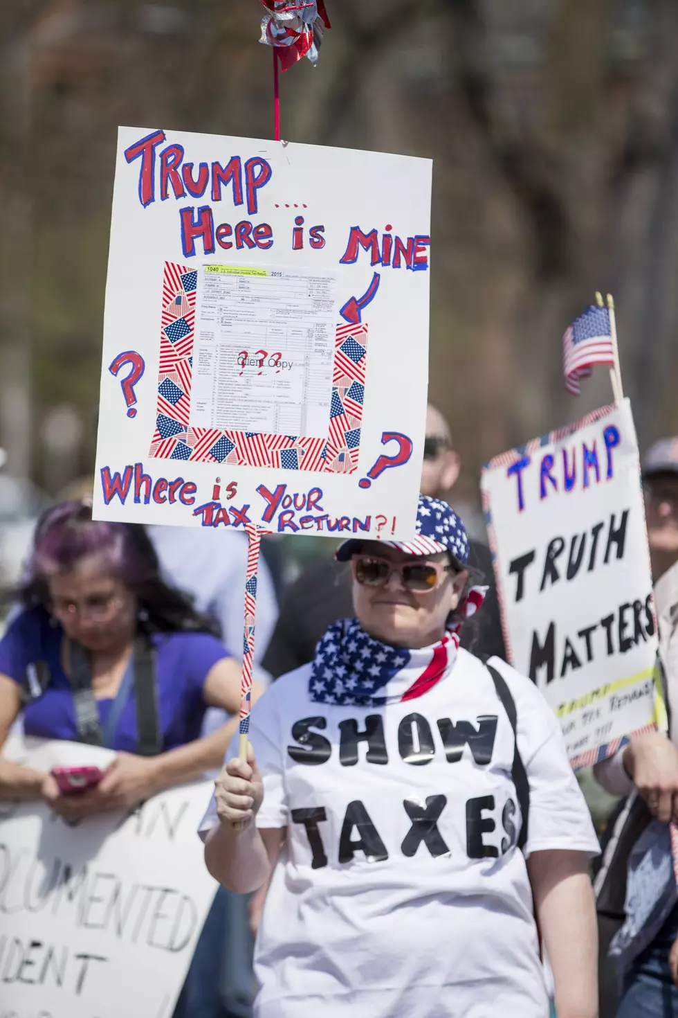 Michiganders Demand Trump Release Tax Returns