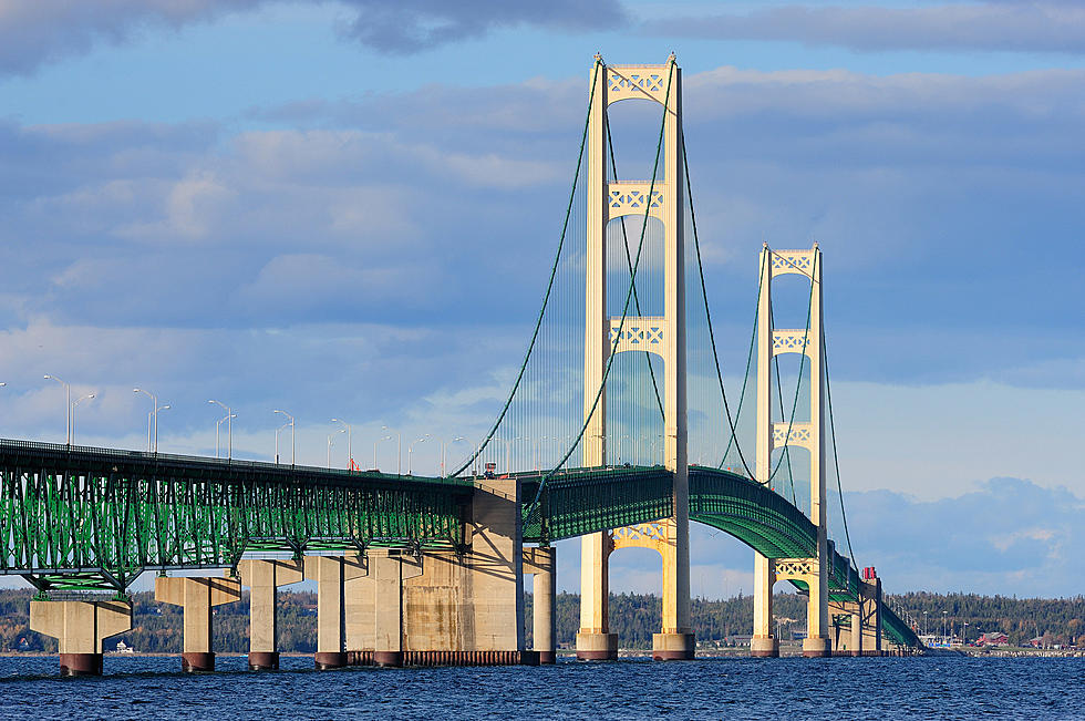 Inspectors Clear Michigan’s Mackinac Bridge After Crane Incident