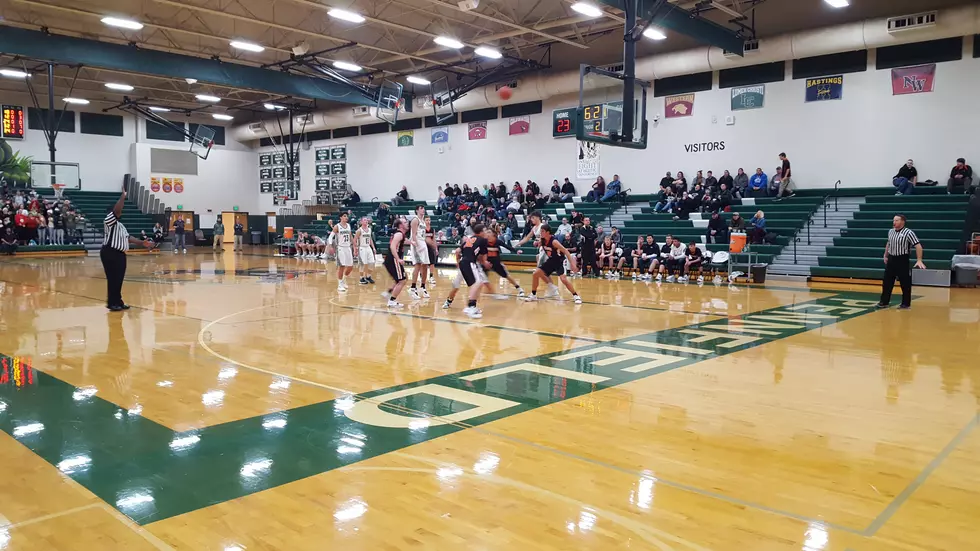 HS Basketball &#8211; Threes Lead Panthers to Victory (VIDEO)