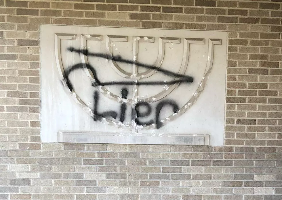 Still No Arrests in Temple Beth El Vandalism