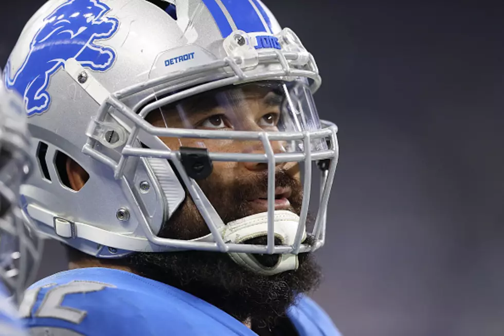 A Former Detroit Lion Just Retired From Football In The Most Epic Way