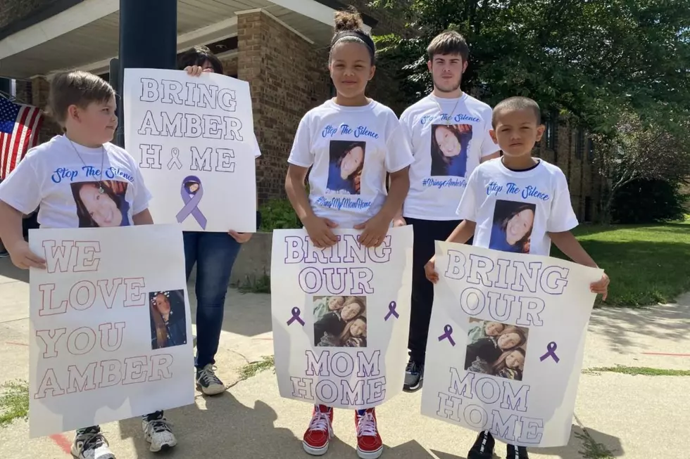 Rally Held At Calhoun County Courthouse For Amber Griffin