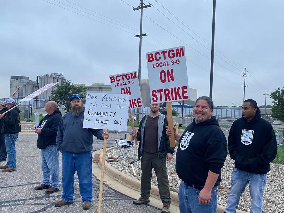 Kellogg Striking Employees Say ‘We’re Not Budging’