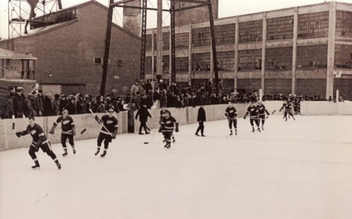 A brief history of Red Wings outdoor games