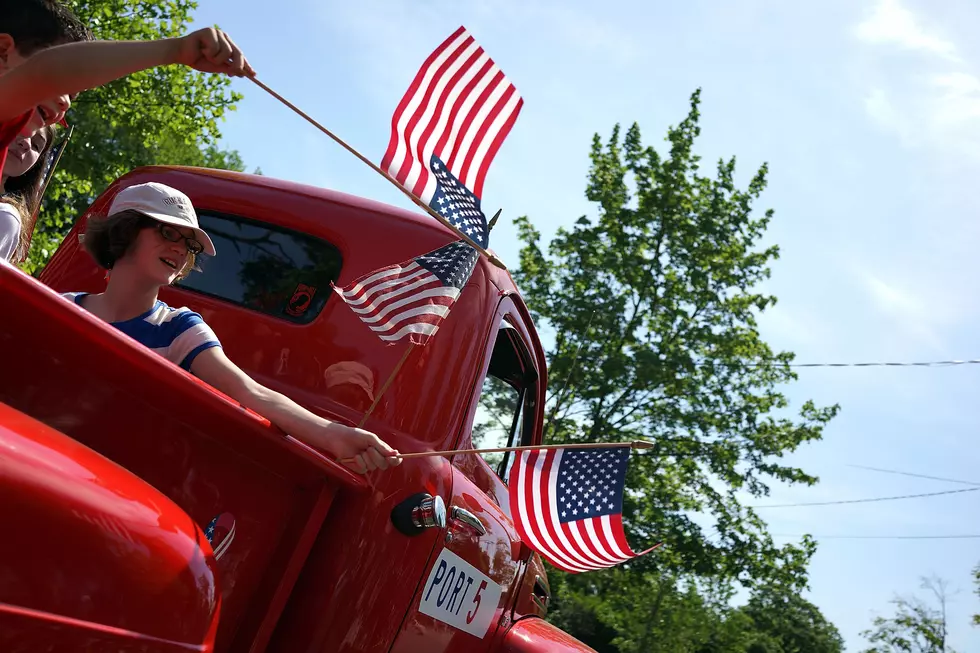 Hickory Corners, Michigan, Marks Memorial Day With Parade