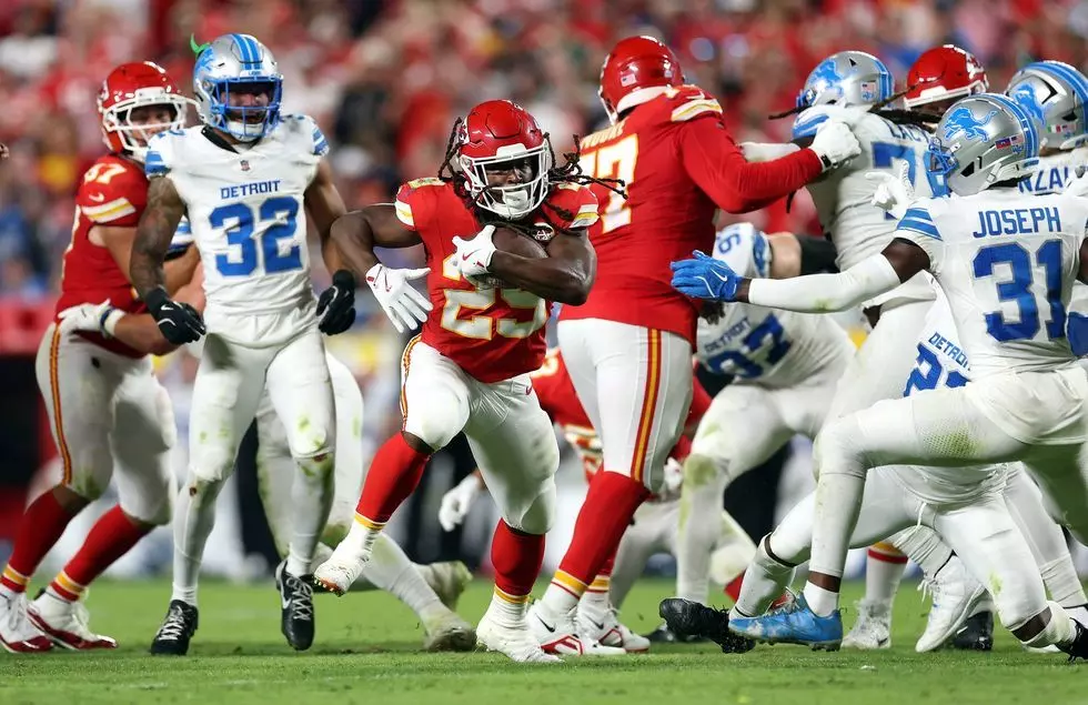 Lions host former Pro Bowl RB Kareem Hunt on free agent visit