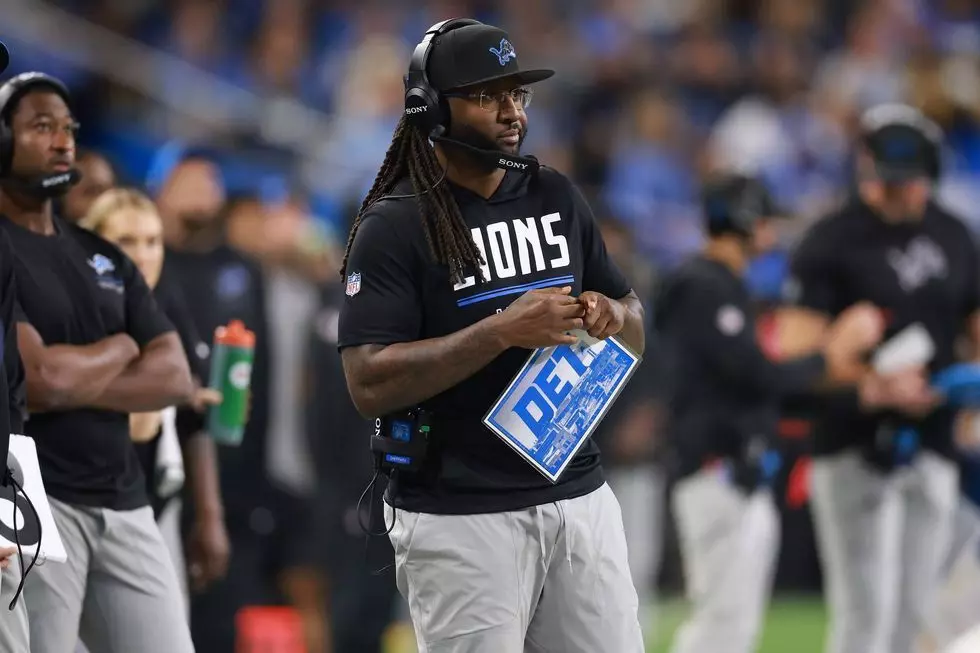 Dan Campbell on Kelvin Sheppard’s job: “I’m not talking about all that”