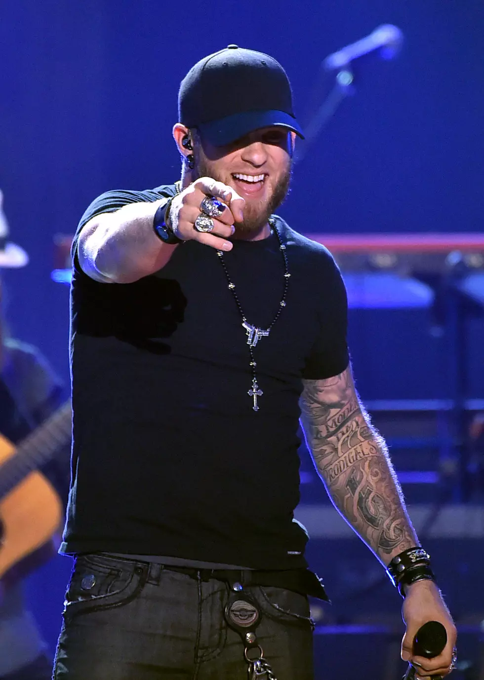 Hang with Brantley Gilbert in Chicago
