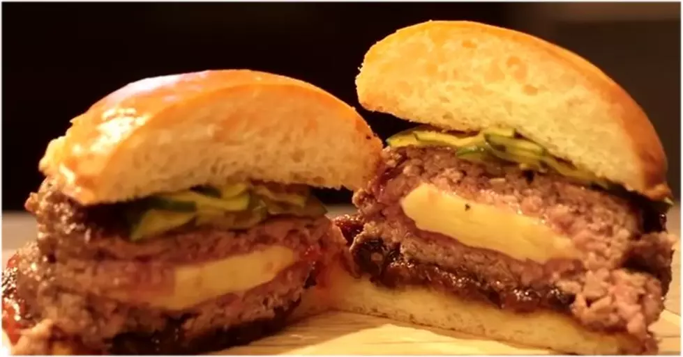 Rich&#8217;s Favorite Burger: The Juicy Lucy