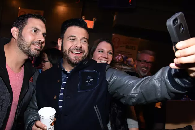 Adam Richman&#8217;s Favorite Pizza (and French Fries) are From Boise