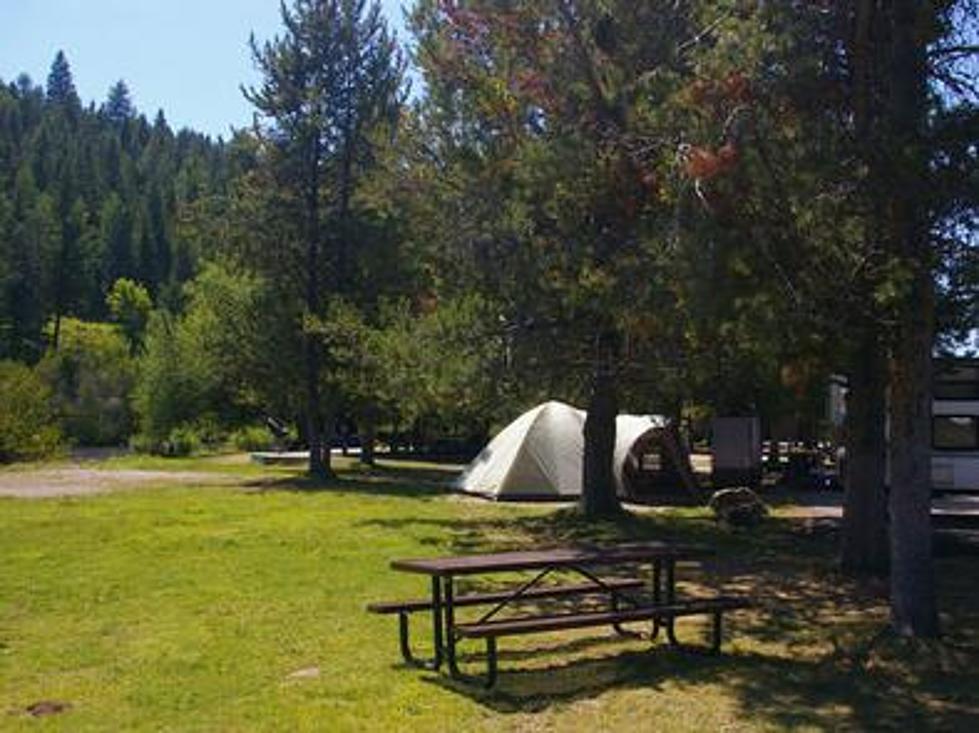 This is the Smallest Town (Least Populated) in Idaho