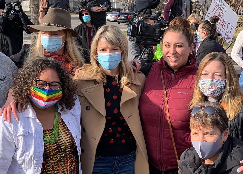 Hundreds Of Boise Women Cheer Against Boise State Professor