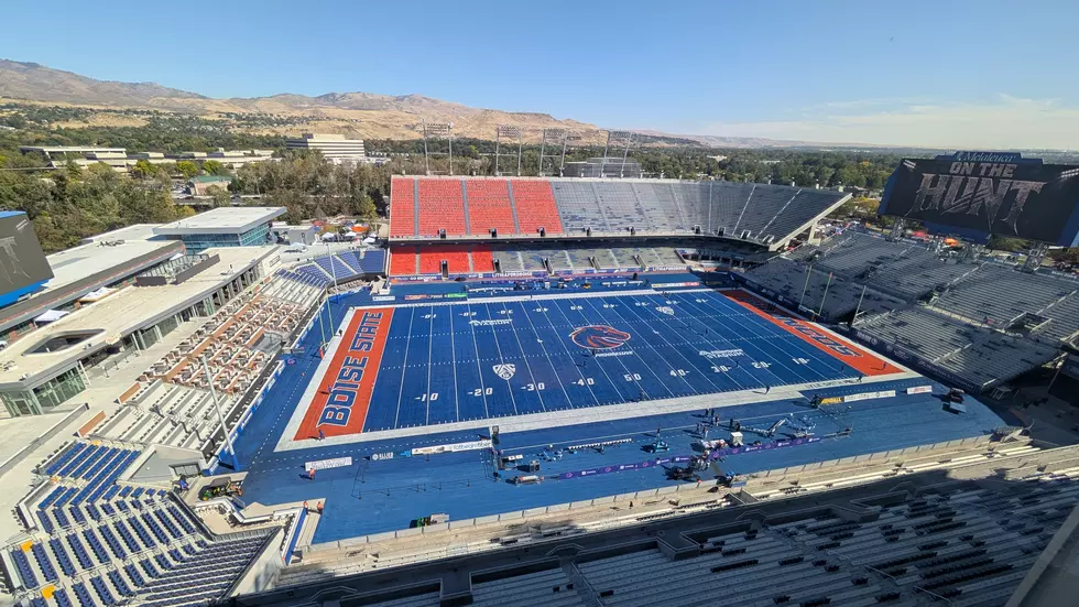 Maddux Madsen Leads Boise State To Convincing Victory With 244 Yards