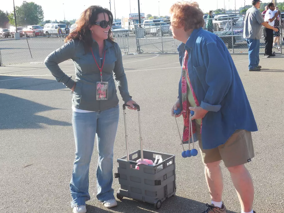 Mix 106 Photos