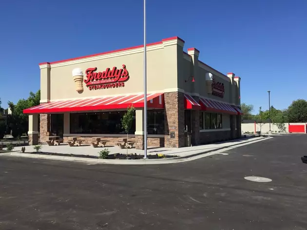 New Freddy&#8217;s Location Opens On Broadway In Boise Today