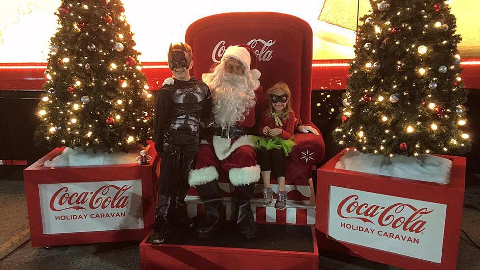 FREE Photos with Santa and the Coca Cola Holiday Caravan
