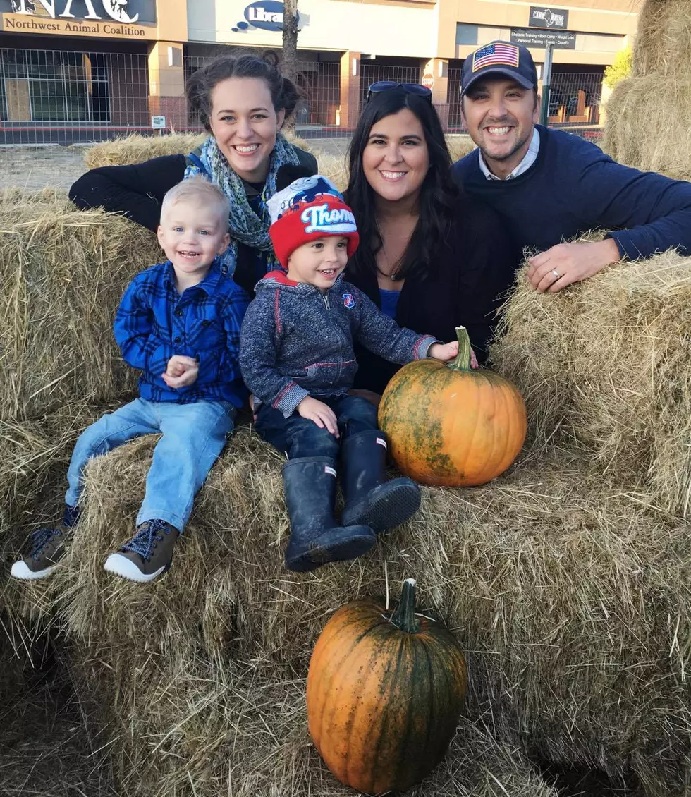Nicole&#8217;s Family Visits Jordan&#8217;s Pumpkin Patch [PHOTOS]