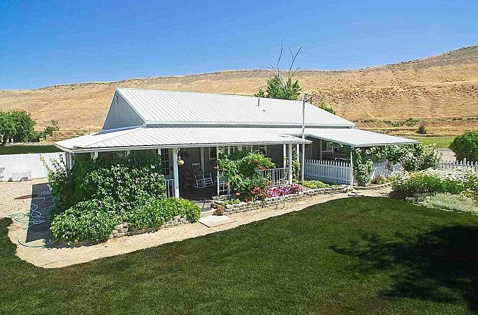 Once You See It, You’ll Fall In Love With Idaho’s Most Charming Barndominium [PICS]