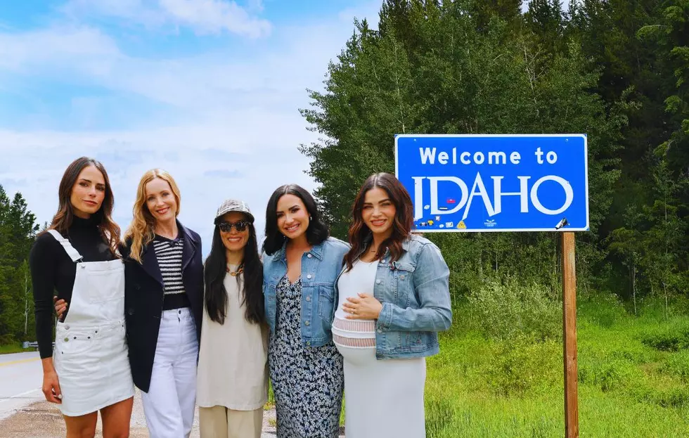 33 A-List Celebrities Love Vacationing Just 90 Minutes From Boise