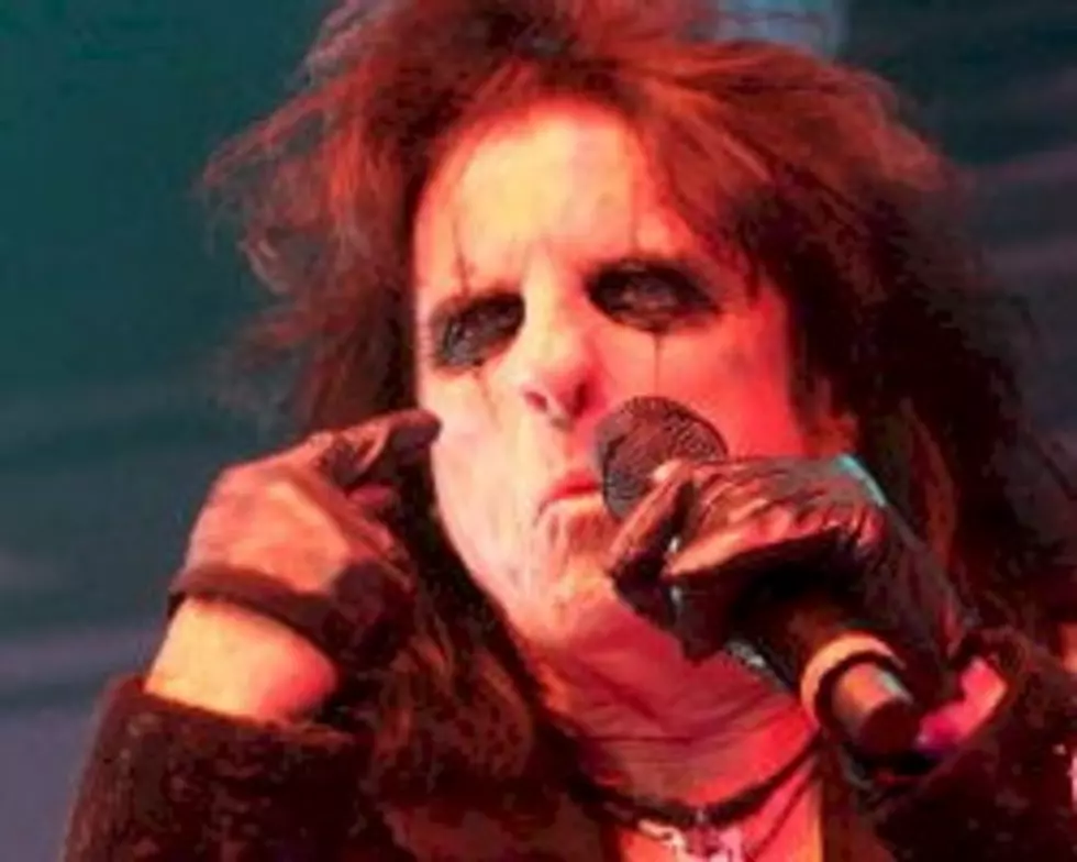 Alice Cooper Finally Makes The Rock And Roll Hall Of Fame