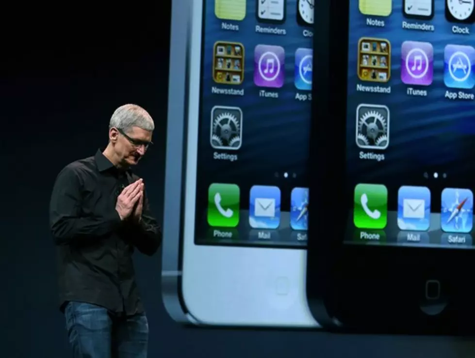 iPhone 5 Released Today: New Features Breakdown [PHOTOS]
