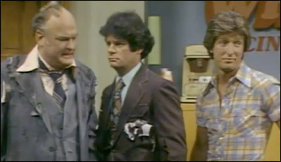 As God Is My Witness, I Thought Turkeys Could Fly &#8211; The Best Thanksgiving Sitcom Moment in TV History from WKRP in Cincinnati [VIDEO]
