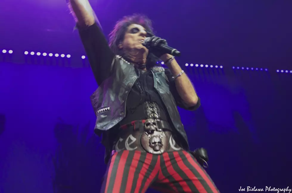 Three Days Left to Register for Alice Cooper Tickets
